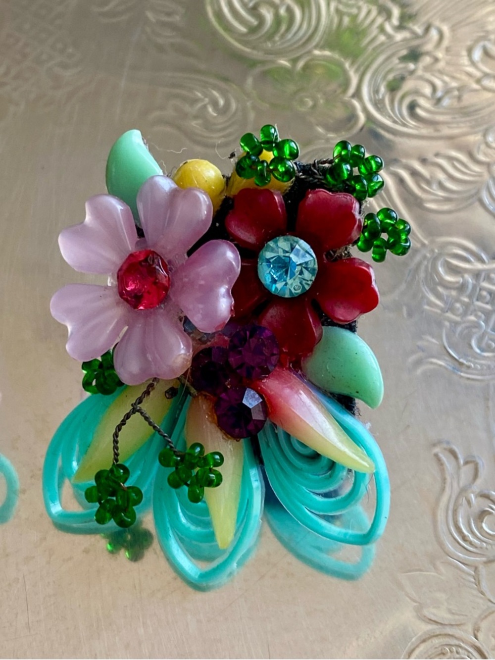 Vintage Mid Century from Hawaii Flower Bouquet Post Earrings w/ Rhinestones) - Picture 3 of 6